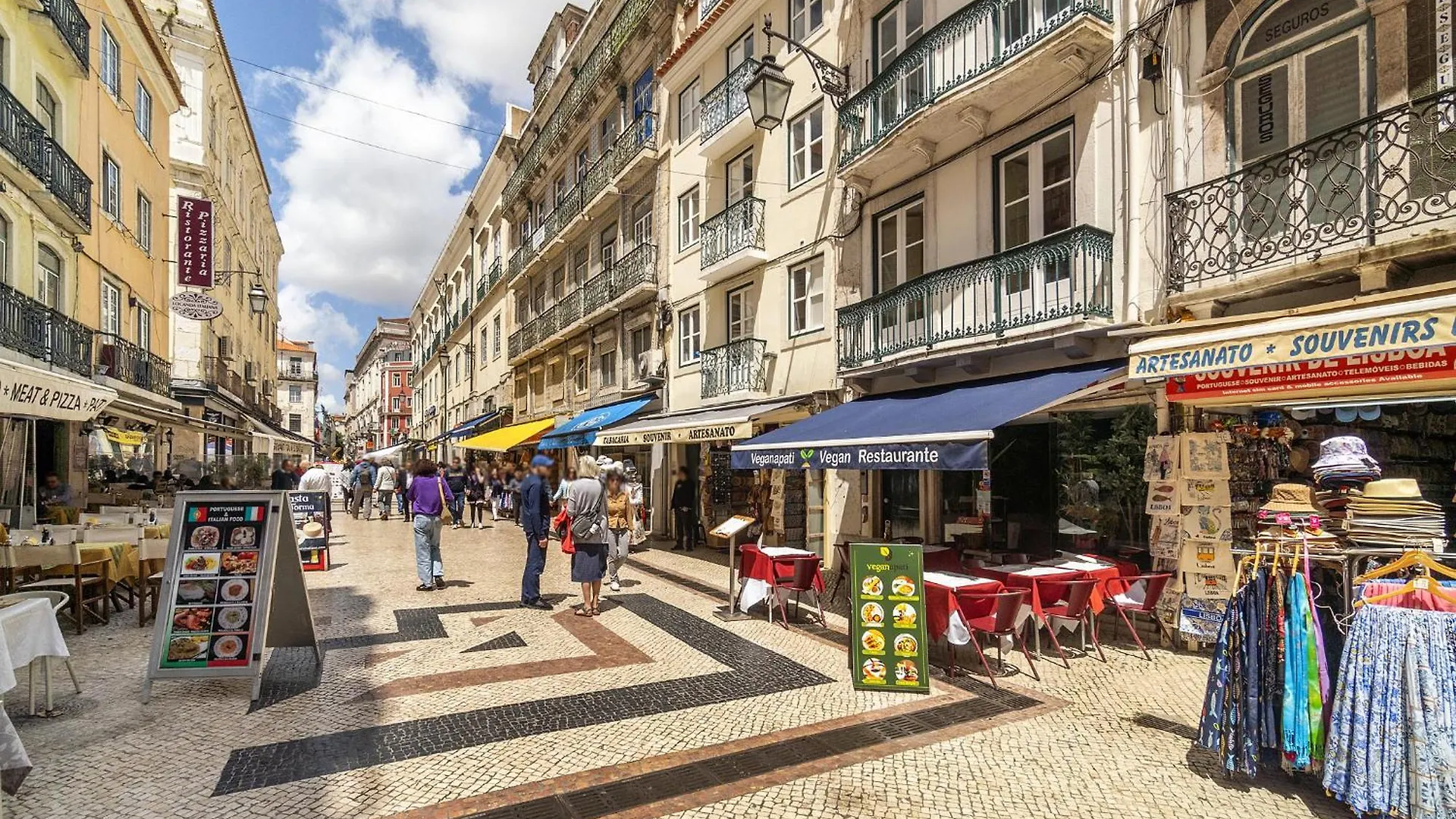 Whome The Premier Destination For True Wanderers Lisbona Portogallo