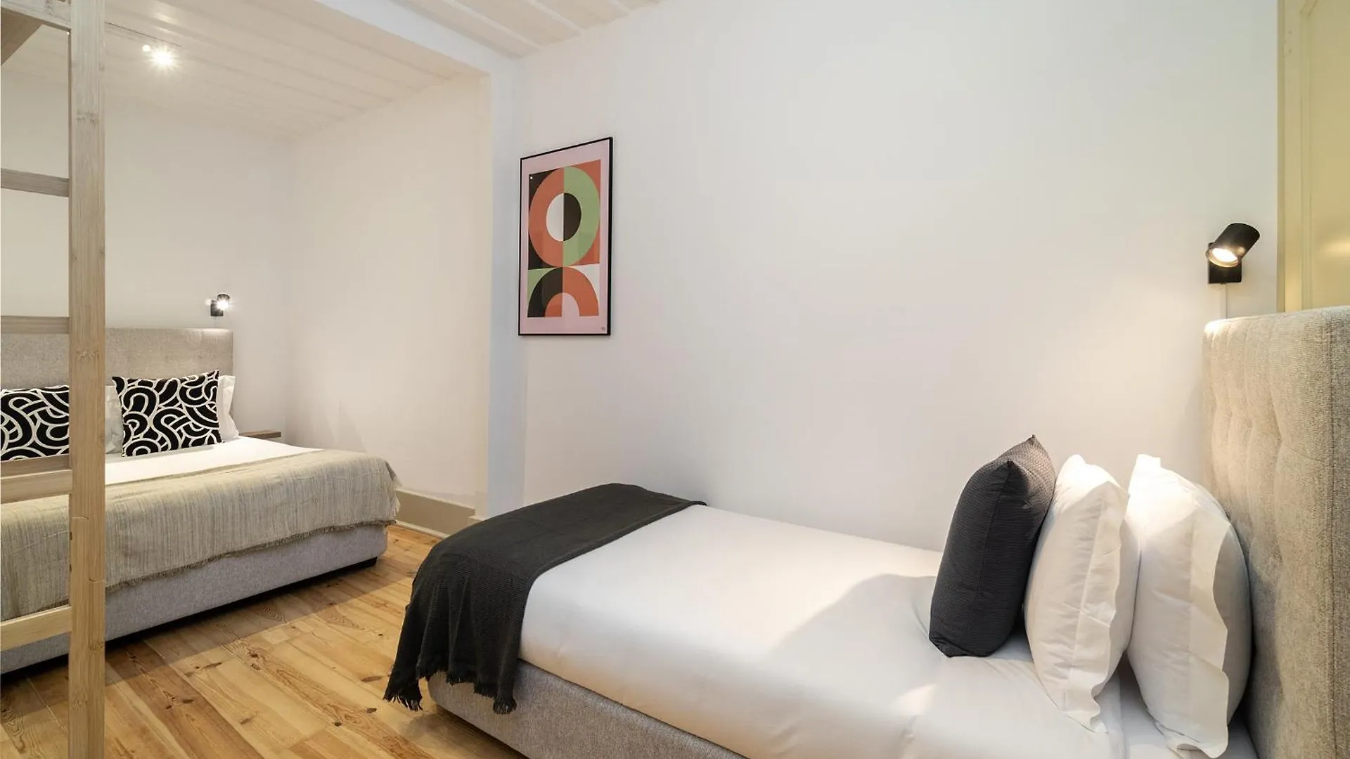 Whome The Premier Destination For True Wanderers Lisbona 0*,  Portogallo